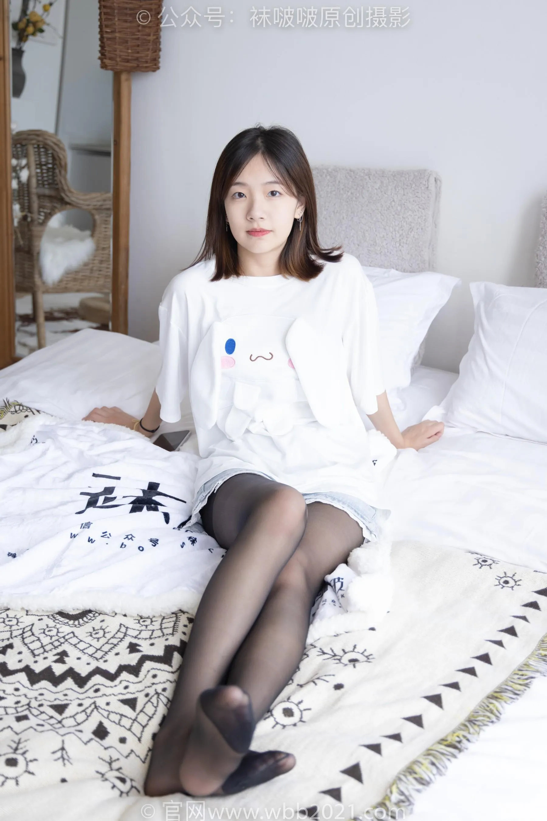 [BoBoSocks袜啵啵]NO.233 小甜豆-板鞋、黑丝 [89P]插图7
